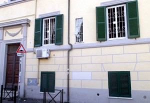 Portone ingresso e affaccio su via Fanfulla da Lodi 6 | monolocale affitto Pigneto 